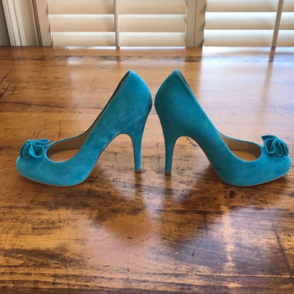 Joan and David suede pumps - Picture 2 of 5